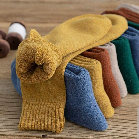 The Seasons Girls Accessories - New 5 pair wool Socks Collection